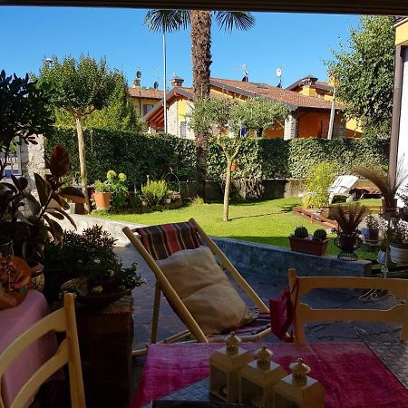 B & B Da Giusy Corte Franca Bagian luar foto