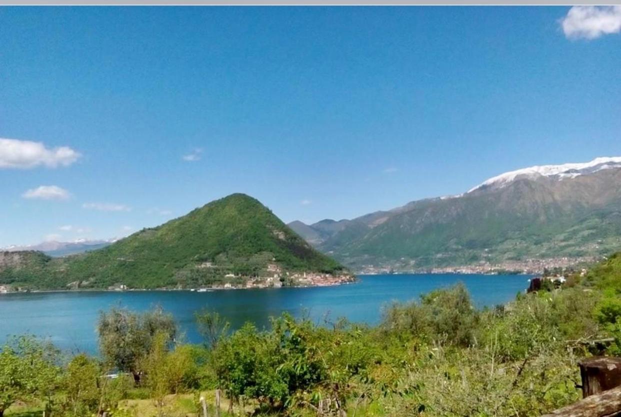 B & B Da Giusy Corte Franca Bagian luar foto